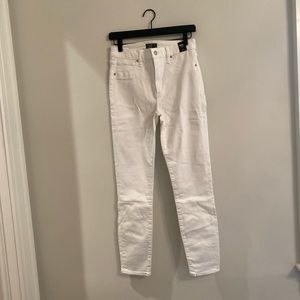 Abercrombie and Fitch White Simone High Rise Super Skinny Jeans